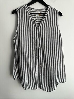C&C California Gray and White Vertical Stripe Sleeveless Button-Down Top Size XL